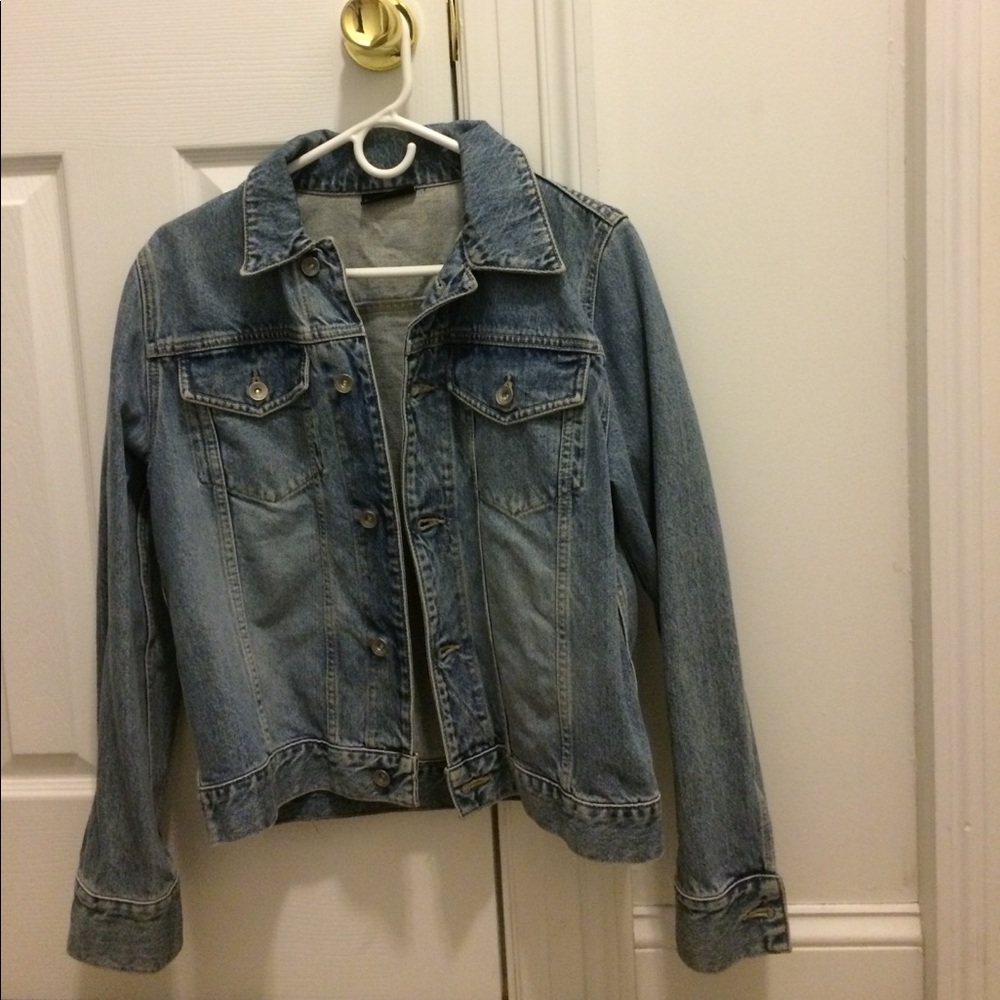 DKNY Jeans Classic Denim Jacket; Medium; Perfect for Fall